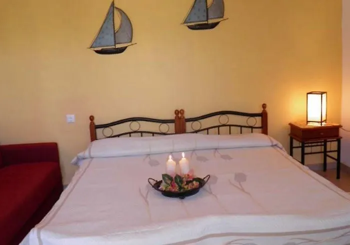 Apartament Elianthos *