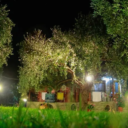 Elianthos Apartment *