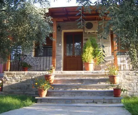 Apartment Elianthos *
