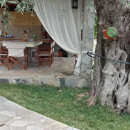 Apartment Elianthos *