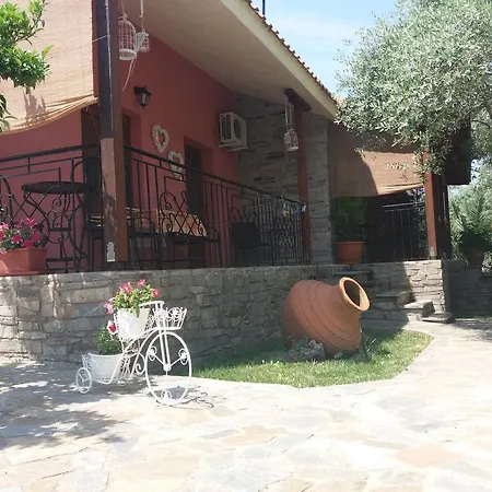 Apartment Elianthos
